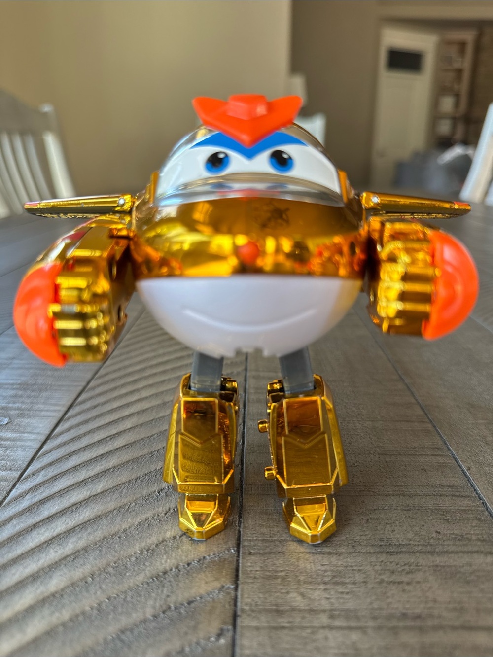 Super Wings 5" Transforming Golden Boy - Airplane Toys Vehicle Action Figure - Picture 5 of 14